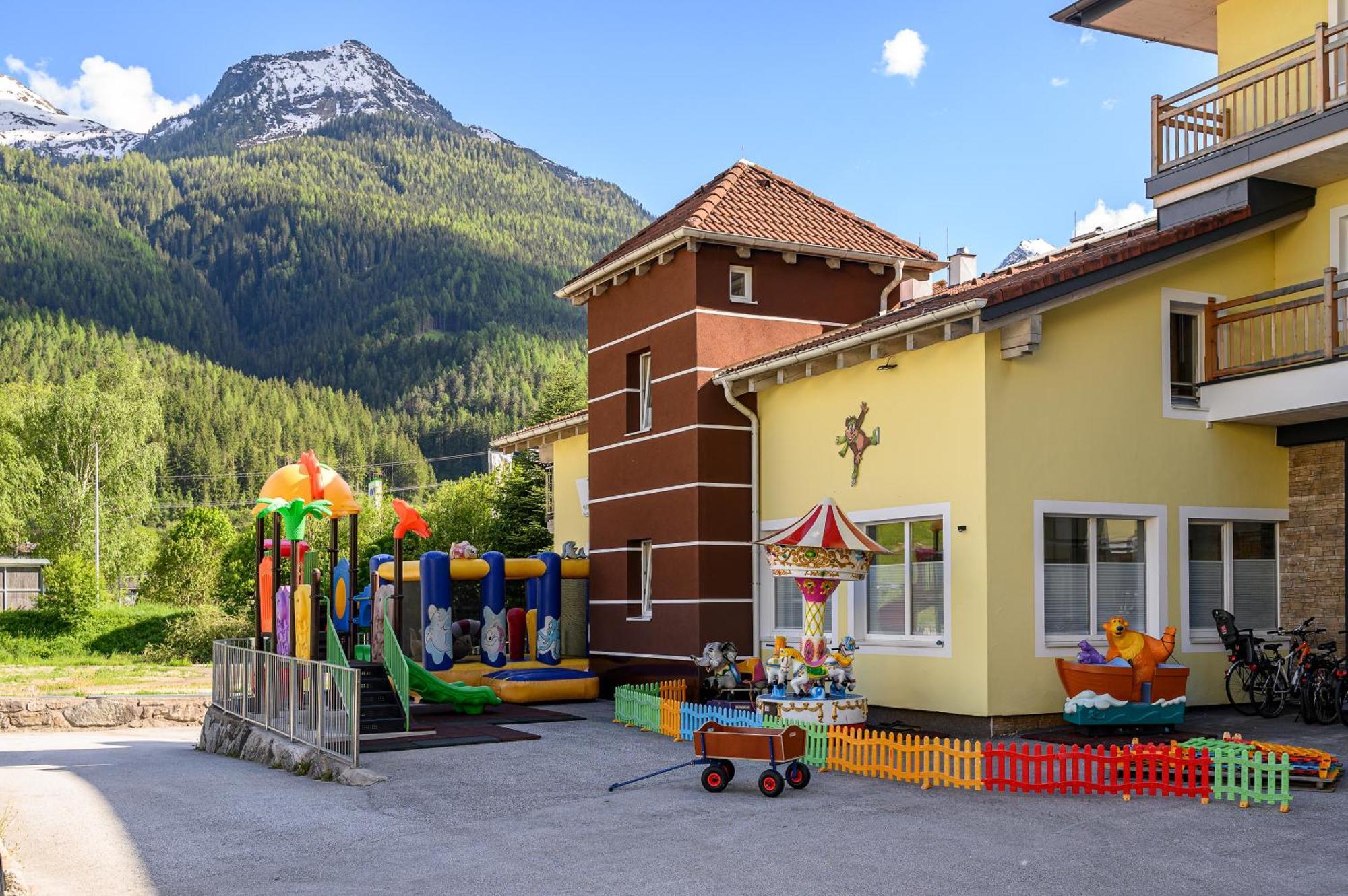 Hotel Der Wolkensteinbaer Bramberg am Wildkogel Eksteriør bilde