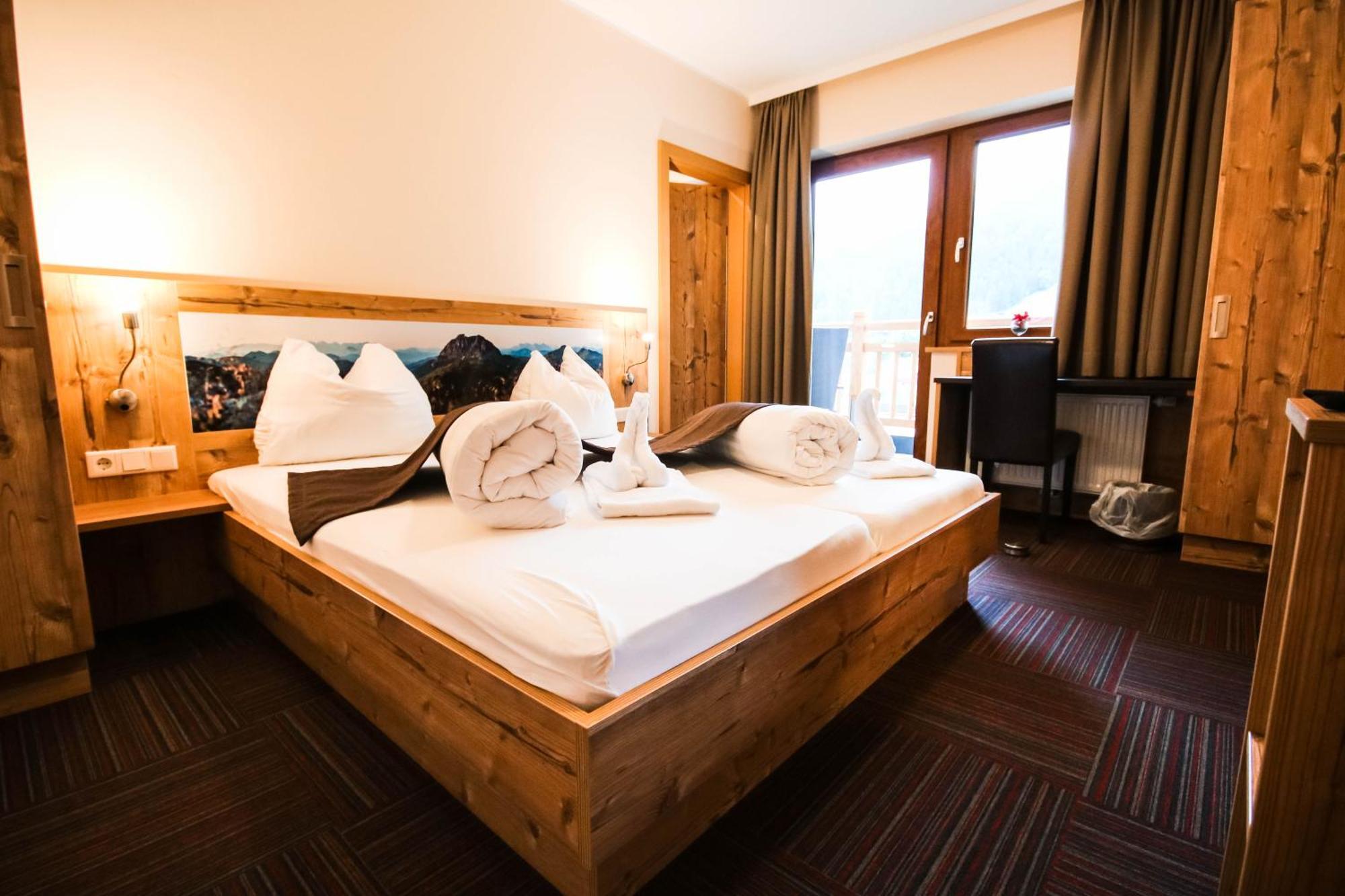 Hotel Der Wolkensteinbaer Bramberg am Wildkogel Eksteriør bilde